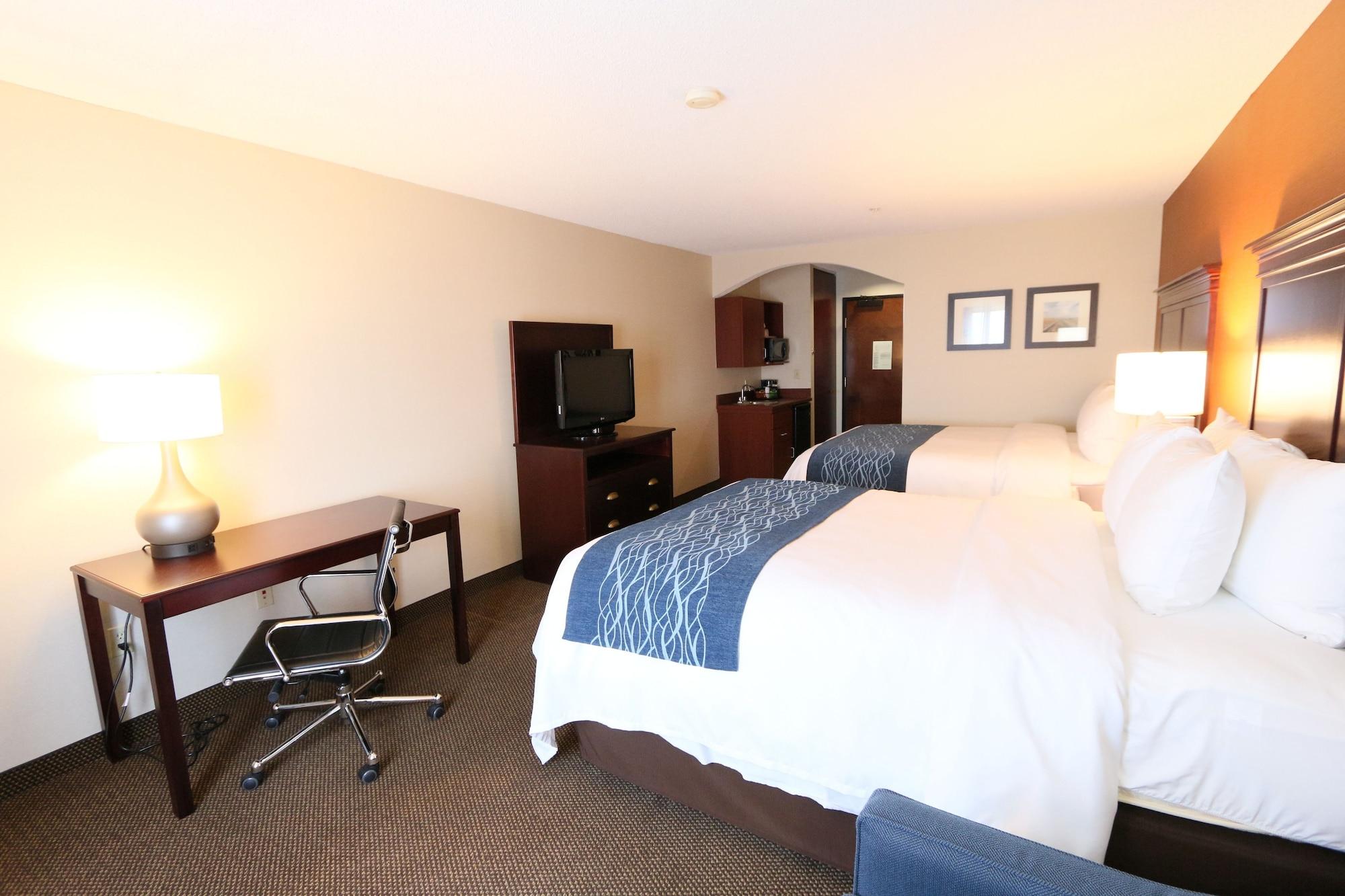 Comfort Inn & Suites Hutchinson Zewnętrze zdjęcie