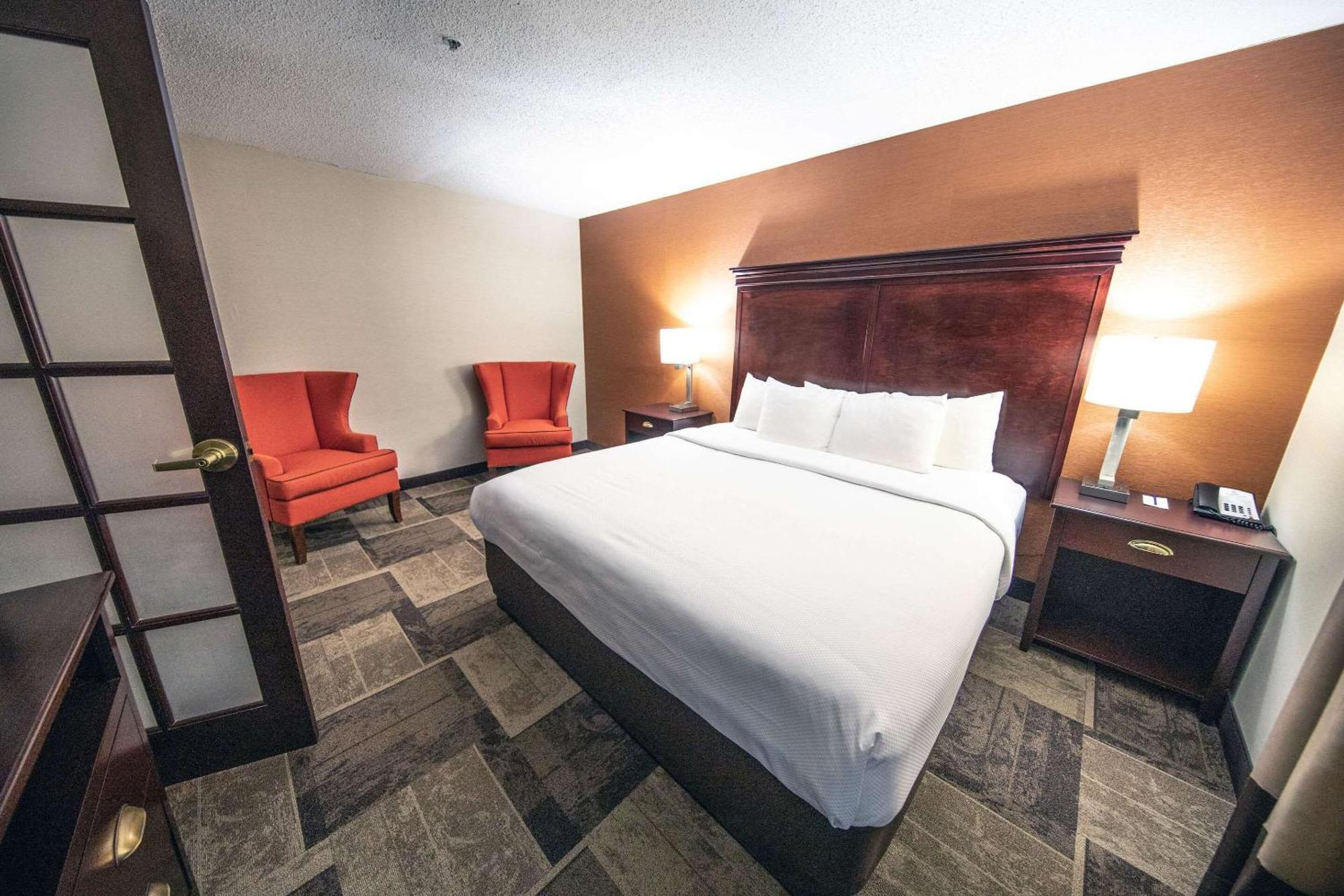 Comfort Inn & Suites Hutchinson Zewnętrze zdjęcie