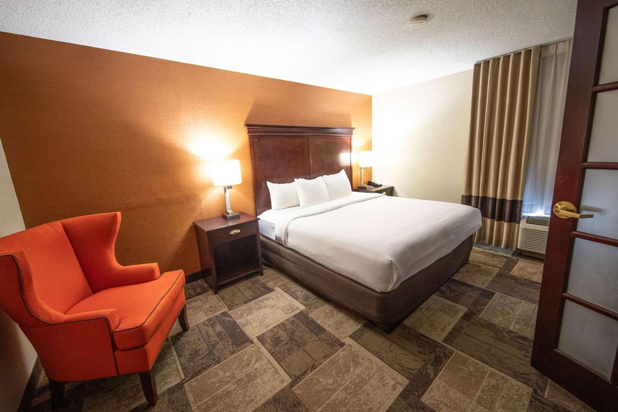 Comfort Inn & Suites Hutchinson Zewnętrze zdjęcie