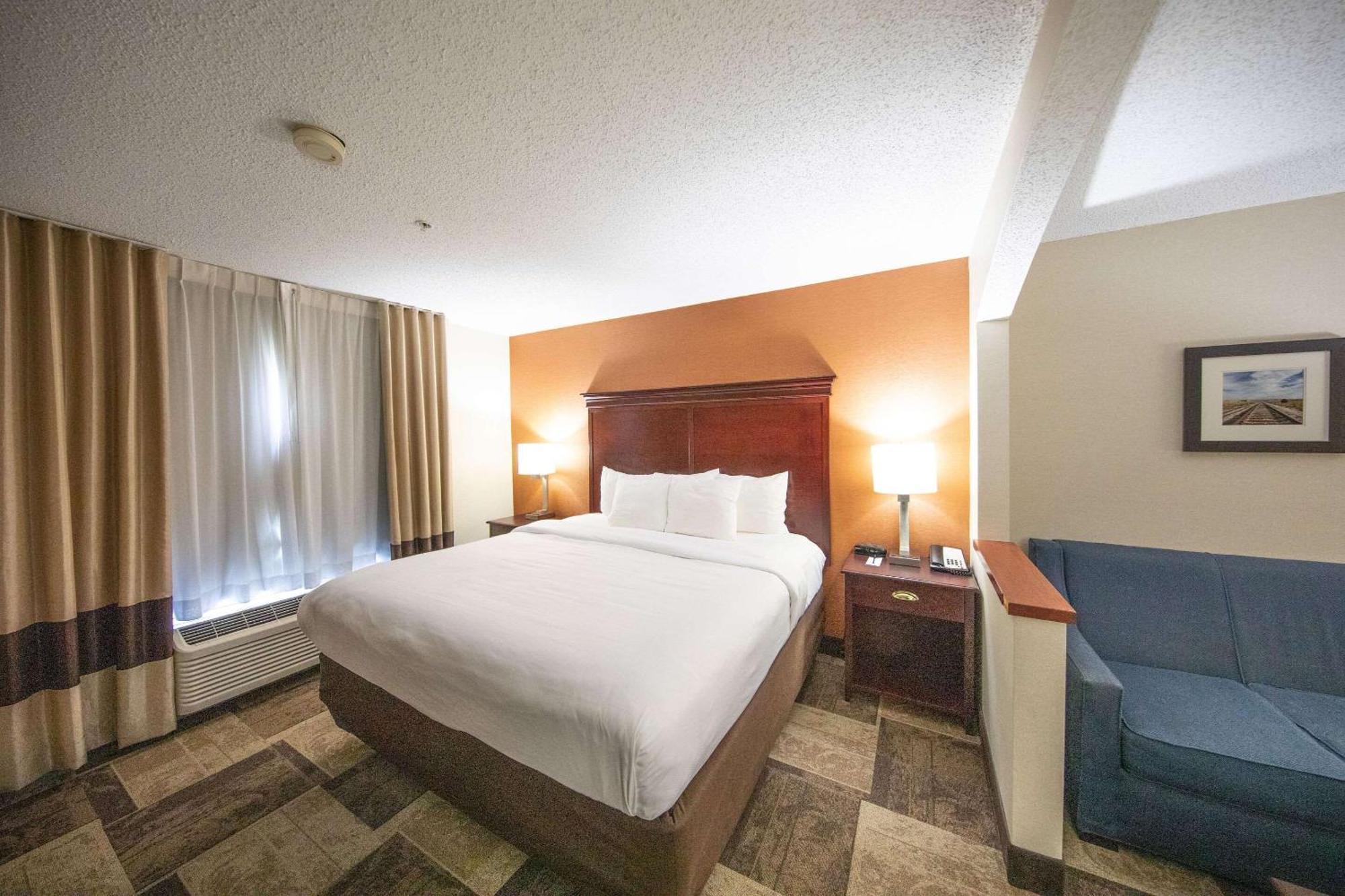 Comfort Inn & Suites Hutchinson Zewnętrze zdjęcie