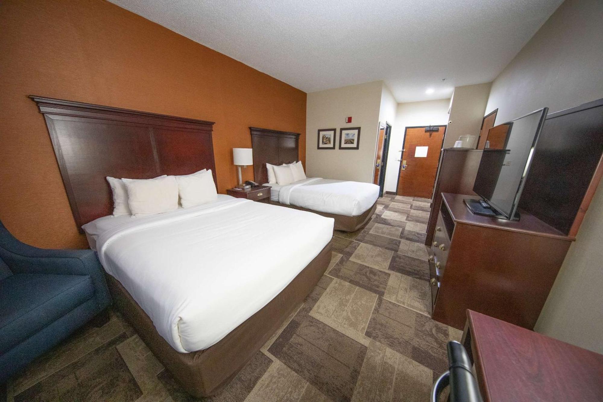 Comfort Inn & Suites Hutchinson Zewnętrze zdjęcie