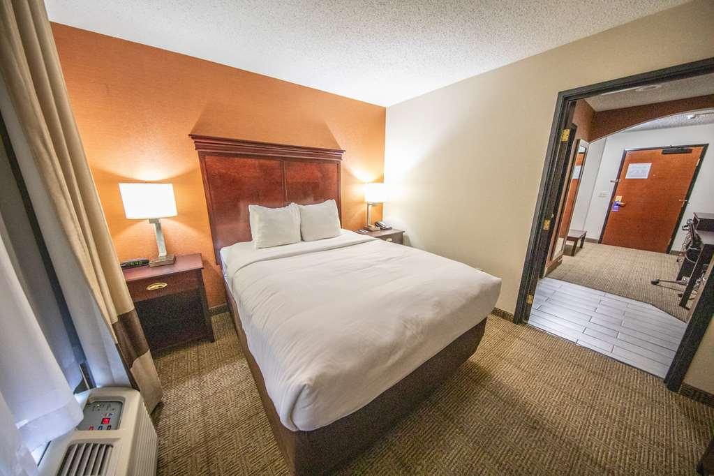 Comfort Inn & Suites Hutchinson Pokój zdjęcie